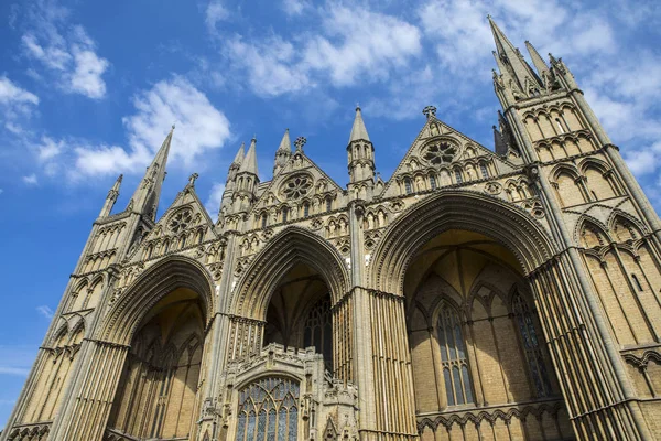 Peterborough-Kathedrale im Vereinigten Königreich — Stockfoto