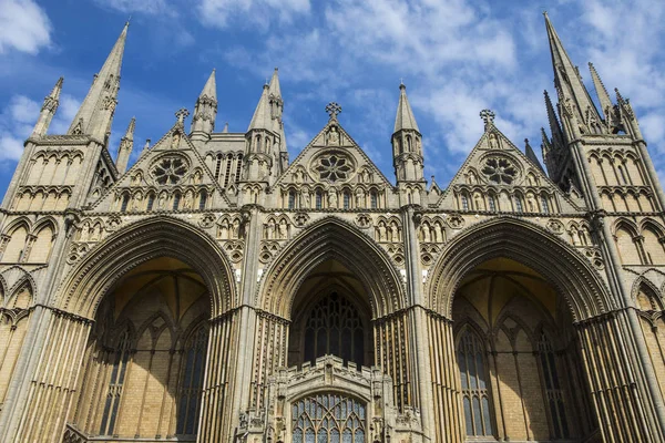 Katedra w Wielkiej Brytanii — Zdjęcie stockowe
