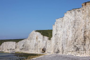 Yedi Kızkardeşler tebeşir kayalıklarla East Sussex'deki / daki