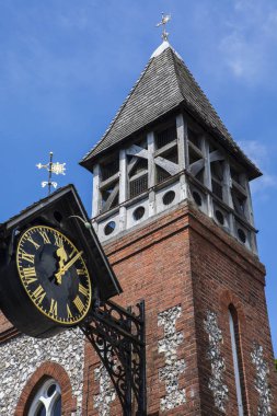 Aziz Lewes Michael Kilisesi