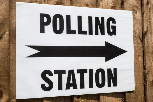 Wahllokal-Schild — Stockfoto