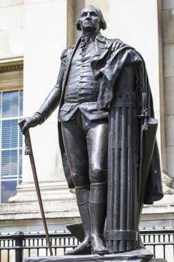 George Washington heykeli Londra'daki