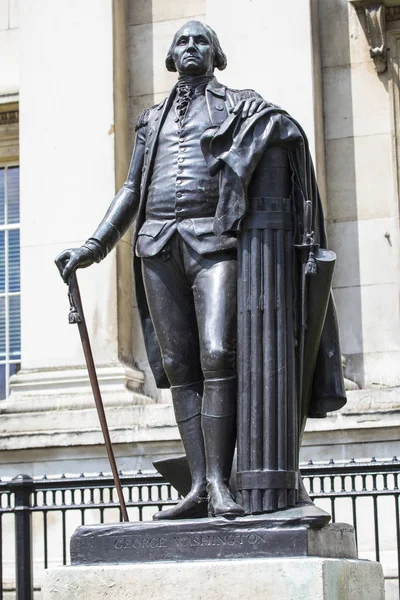 乔治 · 华盛顿雕像在伦敦 — 图库照片