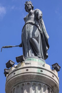 Sütun Lille Tanrıça