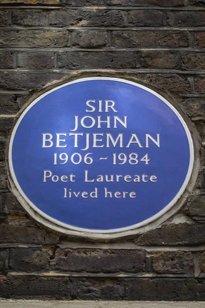 Sör john betjeman plak Londra