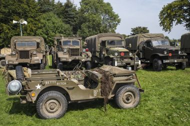 Dünya Savaşı iki Amerikan askeri araçlar