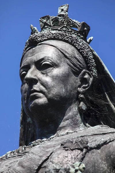 ウェイマスの女王ビクトリア彫像 — ストック写真