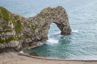 Sırtüstü duran kapı