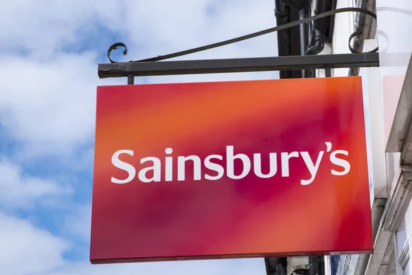 Sainsburys Supermarket Sign — Stock Photo, Image