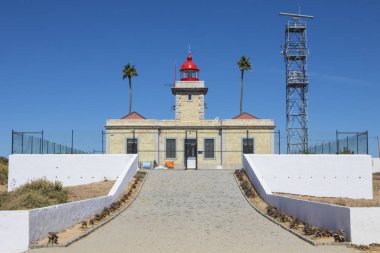 Ponta da Piedade Lagos, Portekiz fenerinde bir görünümünü.