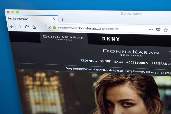 Donna Karan Website — Stockfoto