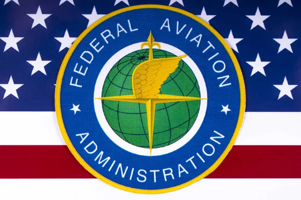 Logo della Federal Aviation Administration e bandiera statunitense — Foto Stock