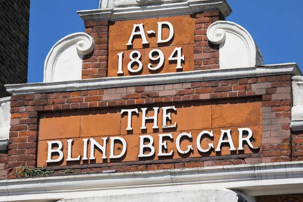 The Blind Beggar Pub en Londres —  Fotos de Stock
