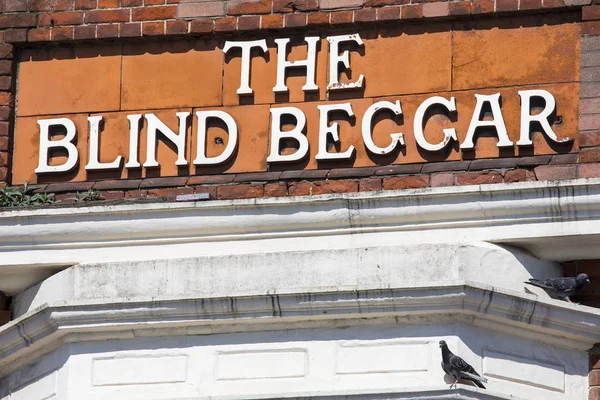 De blinde bedelaar Pub in Londen — Stockfoto