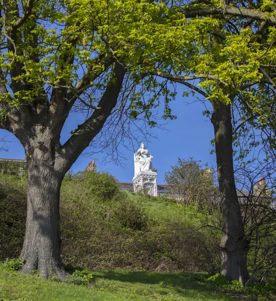 Queen Victoria staty i Southend — Stockfoto