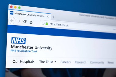 Londra, İngiltere - 5th Mart 2018: Manchester Üniversitesi Nhs vakıf güven için 5 Mart 2018 tarihinde resmi web sitesi ana sayfası.