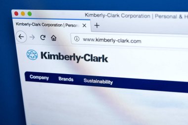Londra, İngiltere - 5th Mart 2018: Resmi web sitesi üzerinde 5 Şubat 2018 Kimberly-Clark Corporation için ana. Kağıt bazlı ürünler üreten Amerikan çokuluslu kişisel bakım şirketi.