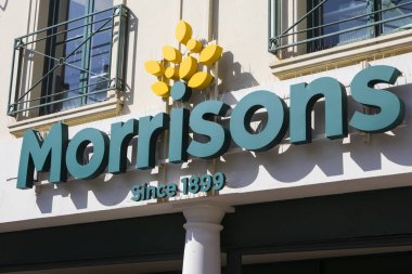 Morrison süpermarket işareti