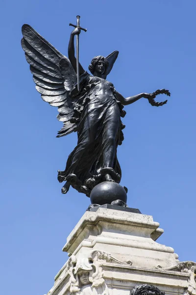 Ein Blick Auf Die Prachtvolle Skulptur Des Colchester Kriegsdenkmals Der — Stockfoto