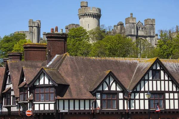 Imponente Vista Del Castello Arundel Che Affaccia Sulla Città Mercato — Foto Stock