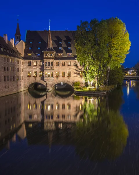 Heilig-Geist-Spital in Nürnberg — Stockfoto