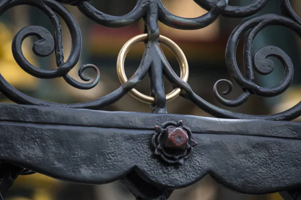 Anillo de oro del Schoner Brunnen — Foto de Stock