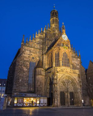 Nürnberg'deki frauenkirche
