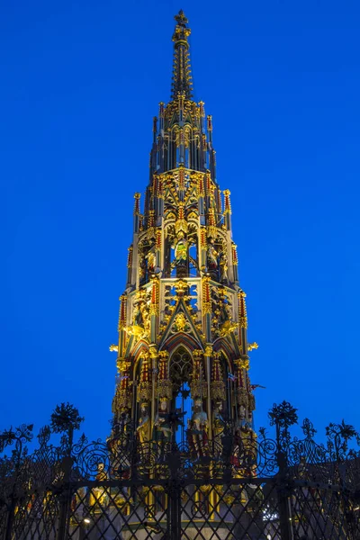 Schoner Brunnen à Nuremberg — Photo