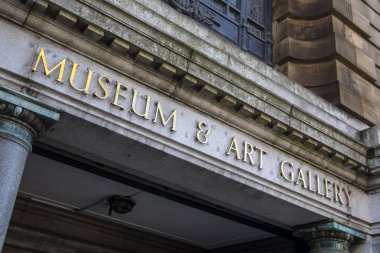 Birmingham Museum and Art Gallery clipart
