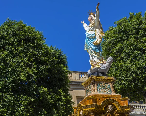 Santa Marija Statue on Gozo — Stock Photo, Image