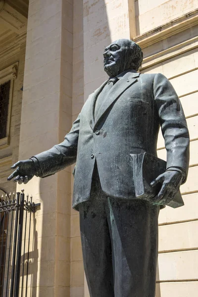 Guido De Marco-statyn i Valletta — Stockfoto