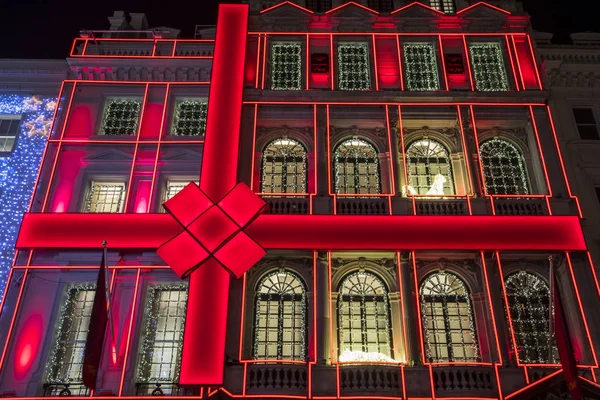 Cartier Store in London at Christmas — 스톡 사진