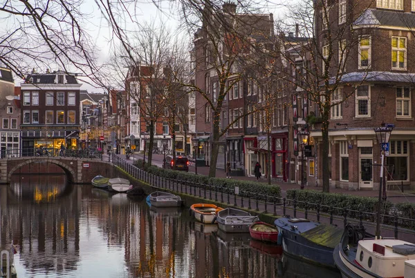 Canal Spiegelgracht en Amsterdam — Foto de Stock