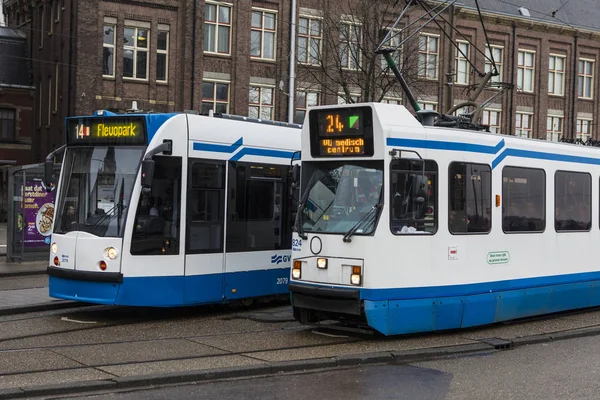Spårvagnarna i amsterdam — Stockfoto