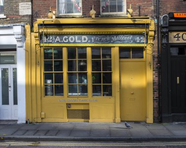 Traditional Shopfront in London