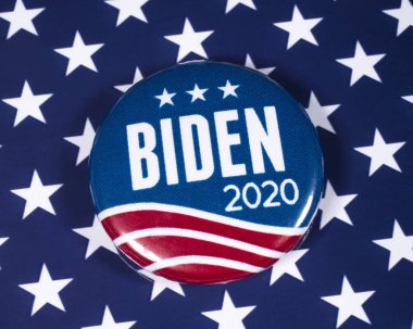 Joe Biden Kampanya Rozeti ve Usa Bayrağı