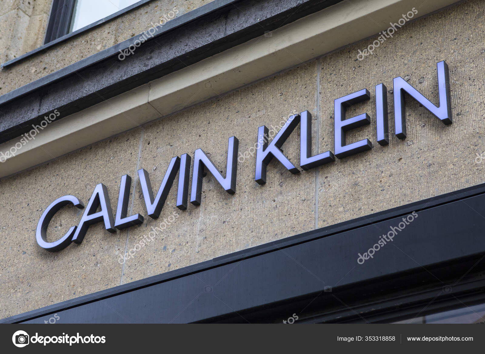 Dusseldorf Germany February 18Th 2020 Calvin Klein Logo Entrance One –  Stock Editorial Photo © chrisdorney #353318858
