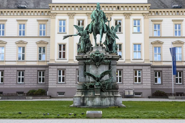 Dusseldorf Germania Febbraio 2020 Monumento Kaiser Wilhelm Fronte Justizministerium Ministero — Foto Stock