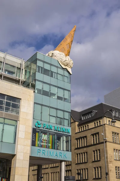 Cologne Germany February 19Th 2020 Fun Sculpture Dropped Ice Cream — Stock Photo, Image