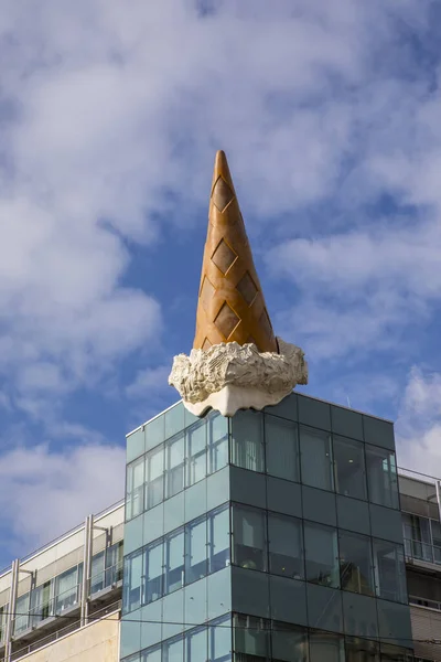 Cologne Allemagne Février 2020 Une Sculpture Amusante Cône Crème Glacée — Photo