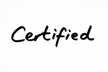 Beyaz bir arkaplanda sertifikalı el yazısı.