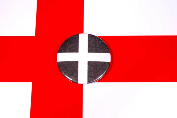 Distintivo Retratando Bandeira Condado Inglês Cornualha Retratado Sobre Bandeira Inglaterra — Fotografia de Stock