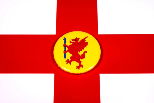 Distintivo Retratando Bandeira Condado Inglês Somerset Retratado Sobre Bandeira Inglaterra — Fotografia de Stock