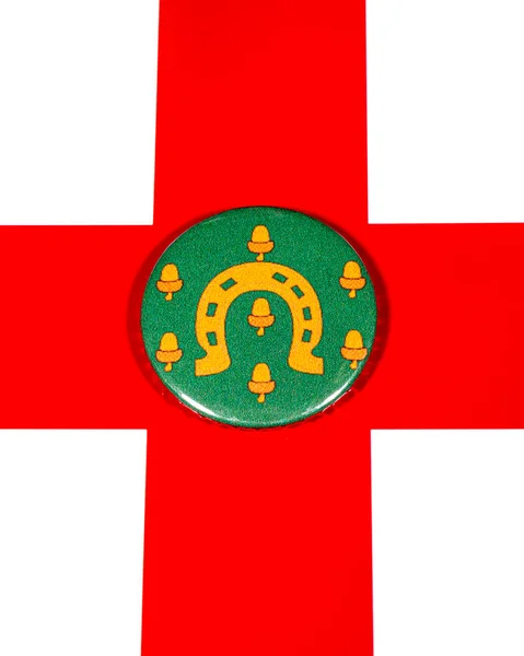 图上印有英国拉特兰郡旗帜的徽章 挂在英国国旗上 — 图库照片