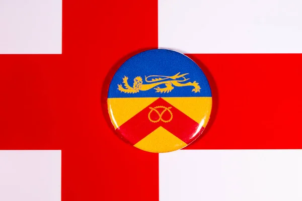 Ein Abzeichen Mit Der Flagge Der Englischen Grafschaft Staffordshire Abgebildet — Stockfoto