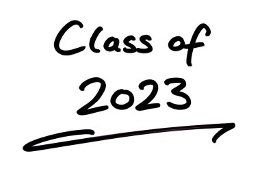 2023 sınıfı beyaz arka planda el yazısıyla yazılmış.