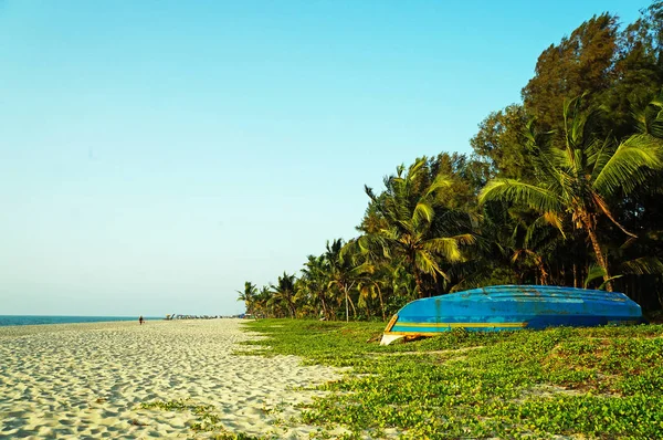 Praia de Sandy Marari perto da cidade Kochi da Índia — Fotografia de Stock