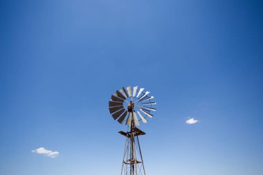 Bıçaklar iplik ile windwill