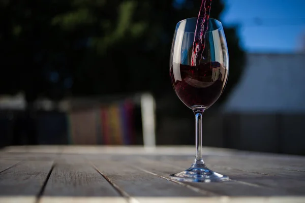 Ποτήρι κόκκινο κρασί — Φωτογραφία Αρχείου
