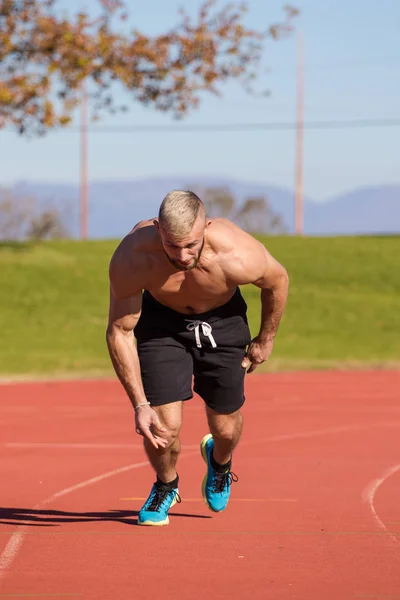 Erkek atlet Sprint — Stok fotoğraf